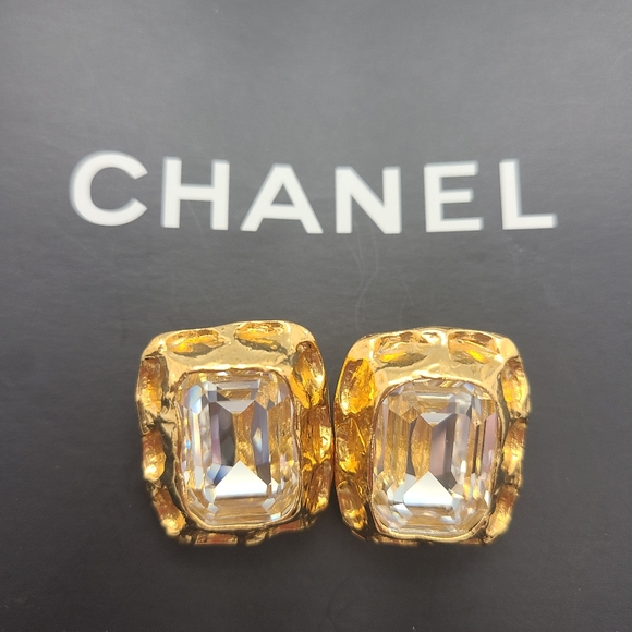 Rare Vitage Chanel Gold Plated Clear Strass Crystal Rectangle Clip On Earrings - Picture 4 of 13
